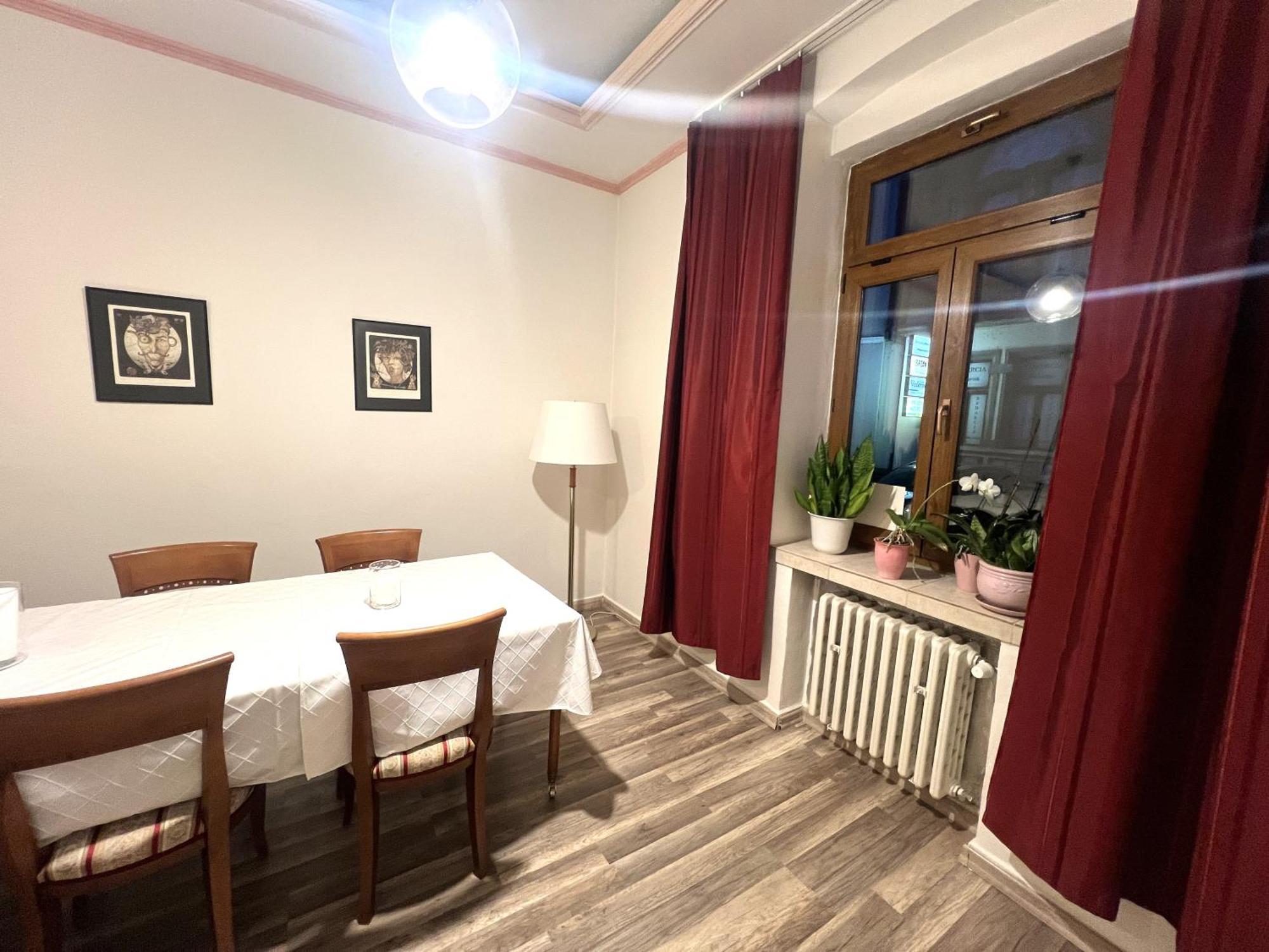 Hotel Majovey Жилина Екстериор снимка